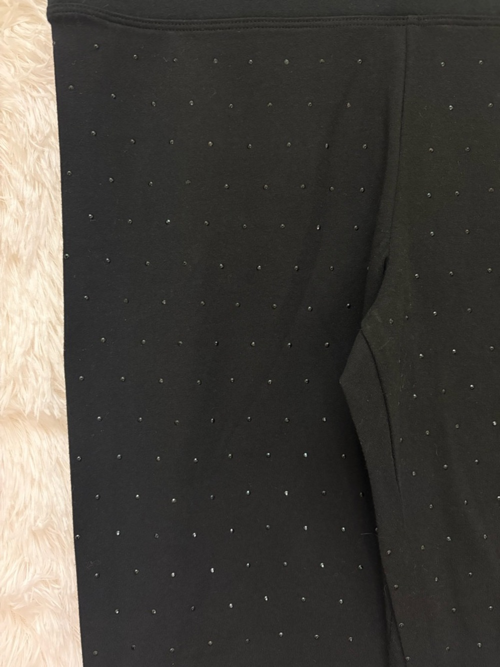 PINK Victoria's Secret Black All Over Rhinestone NWT Leggings | Size Medium π€β¨ - Picture 9 of 17